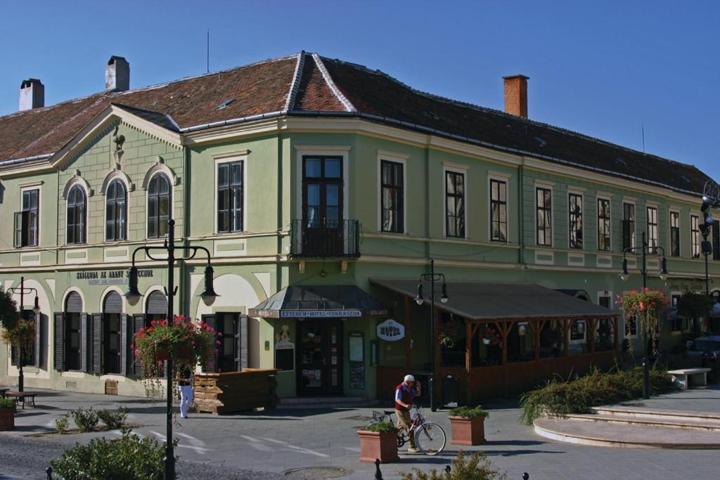 Arany Strucc Hotel Kőszeg Eksteriør bilde